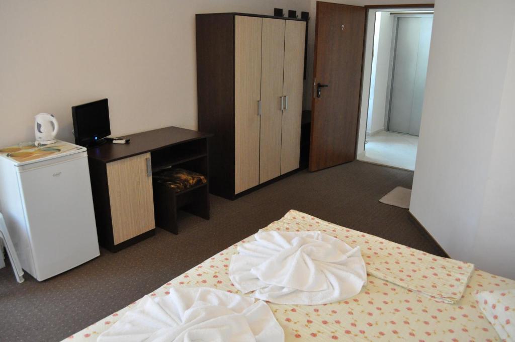 St. George Apartments Nesebar Bilik gambar