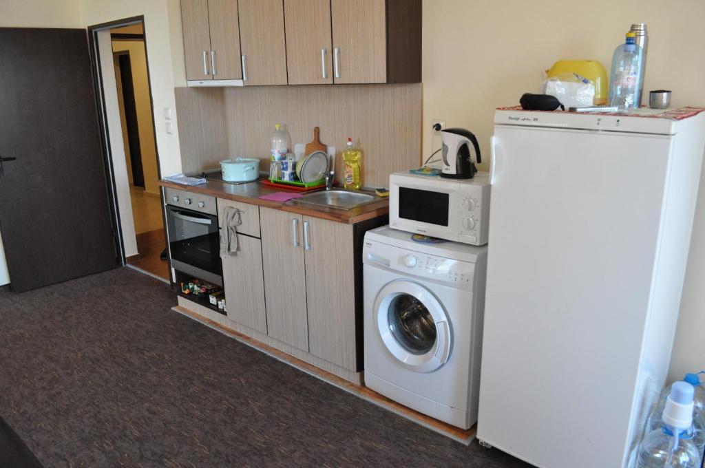 St. George Apartments Nesebar Bilik gambar