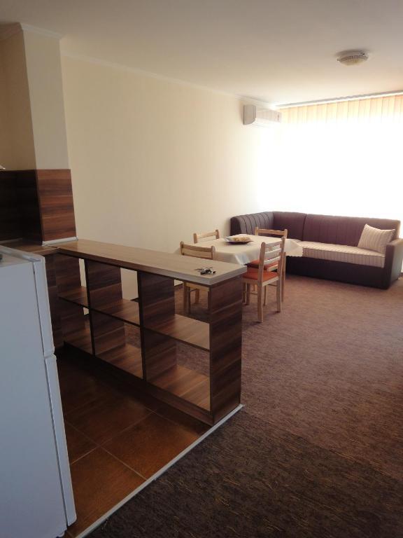 St. George Apartments Nesebar Bilik gambar