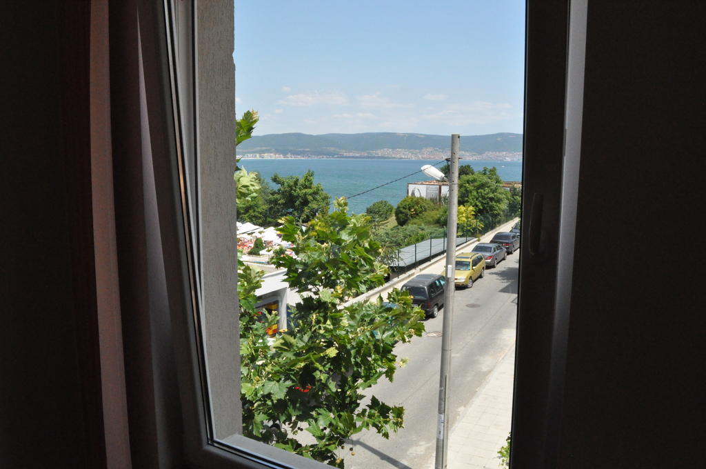 St. George Apartments Nesebar Bilik gambar